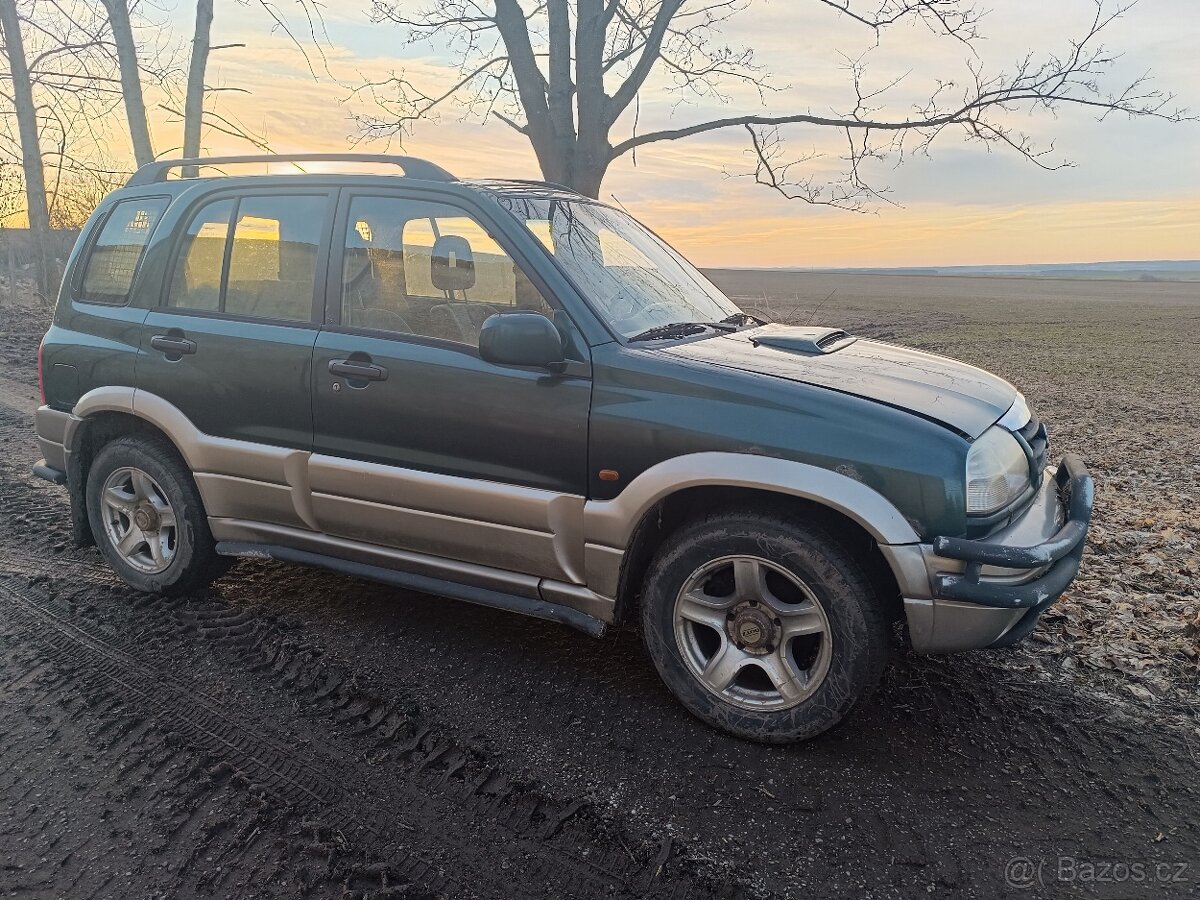 Suzuki Grand Vitara - 3