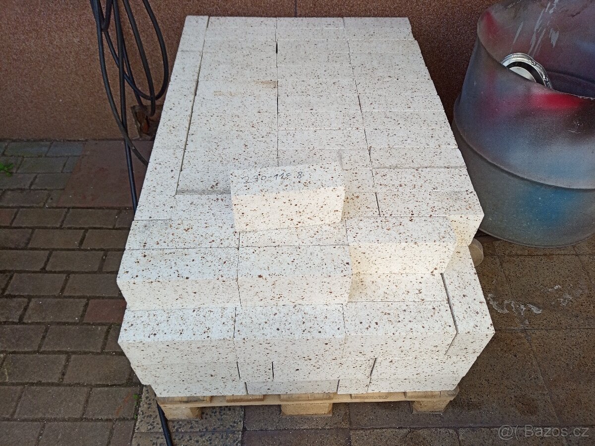 Šamotové cihly prodej ,komín atd - 3