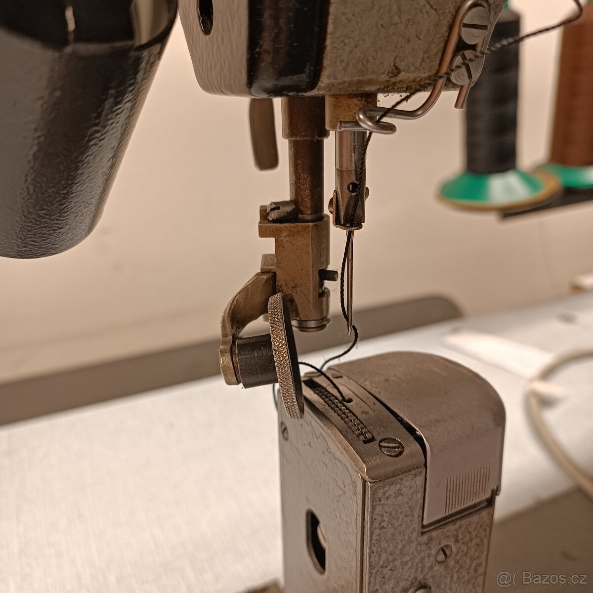 Prodám šicí stroj Minerva - 3