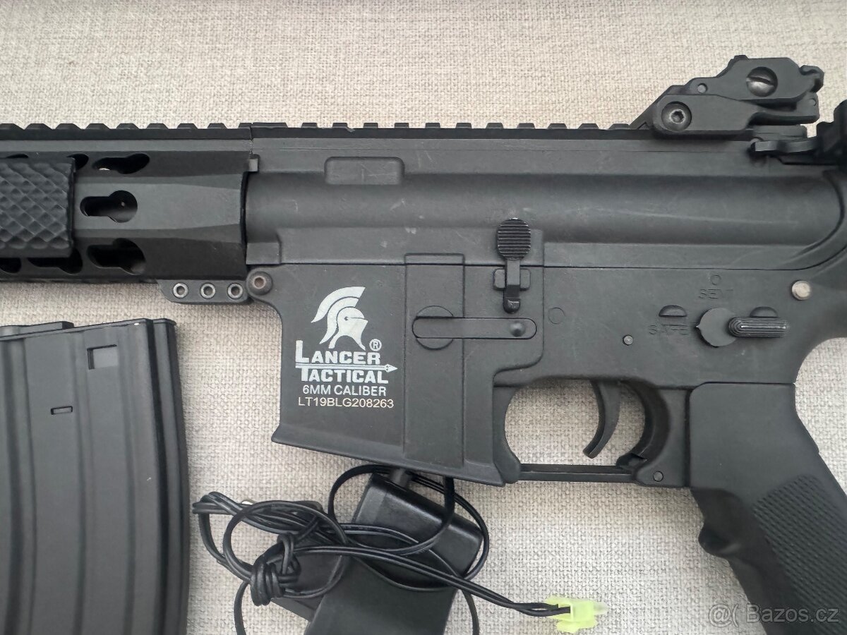 Airsoft zbraň Lancer tactical M4 - 3