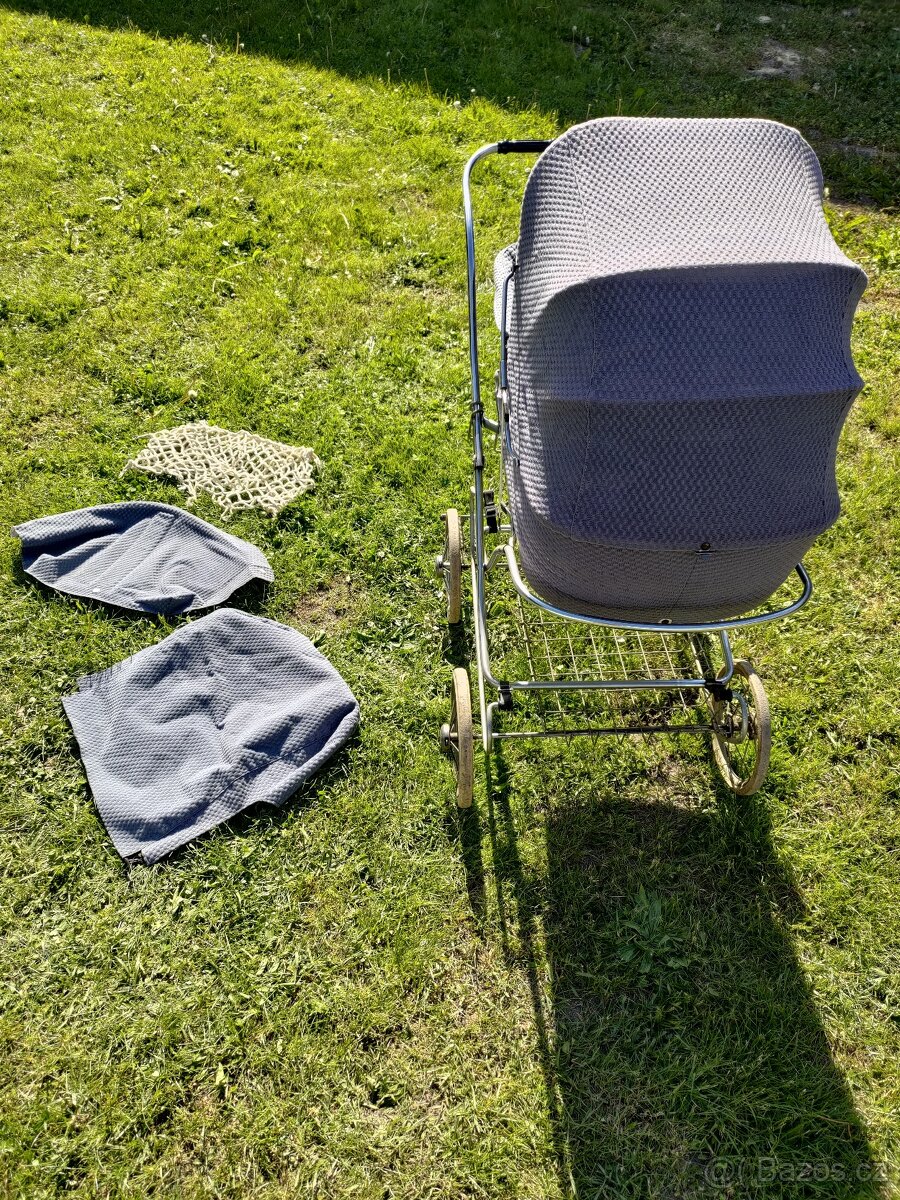 Kočárek LIBERTA - 3