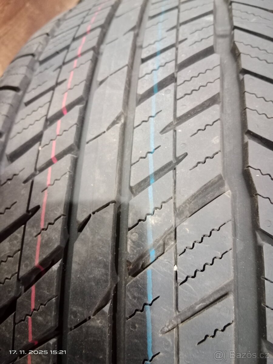 Pneu 265/65 R18