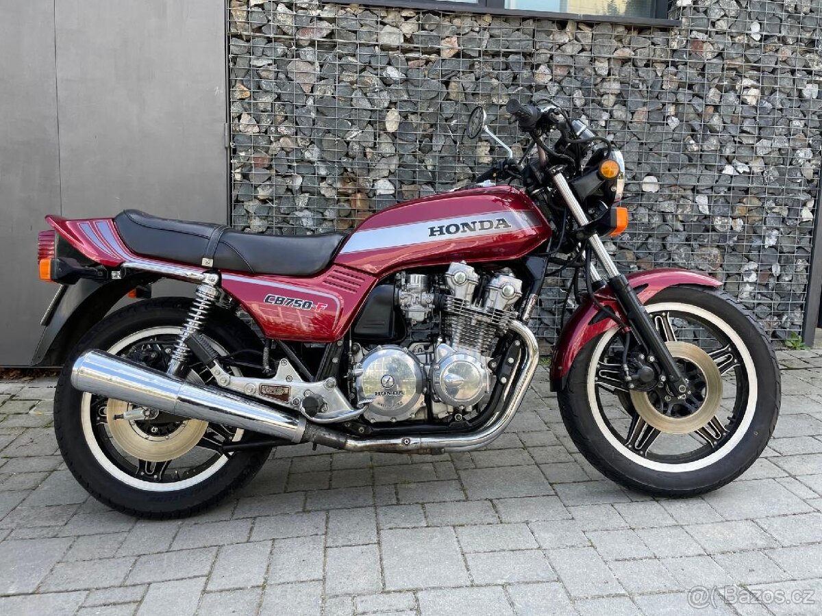 CB750 1981 - 3