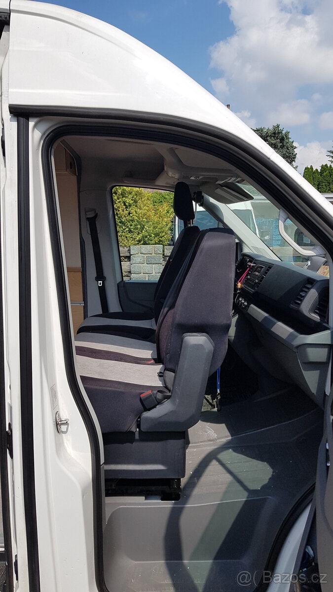 otočné konzole dvousedadlo Volkswagen Crafter a MAN TGE - 3