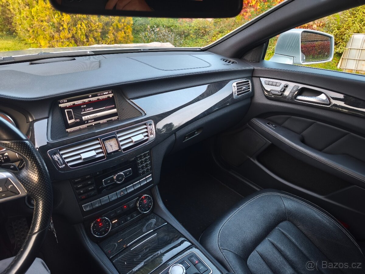 Mercedes 350 CLS - 3