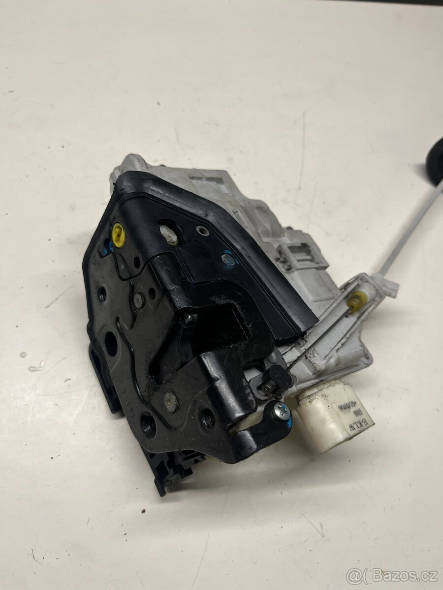 //Zámky Audi Q7 4L LP,LZ,PP,PZ // - 3