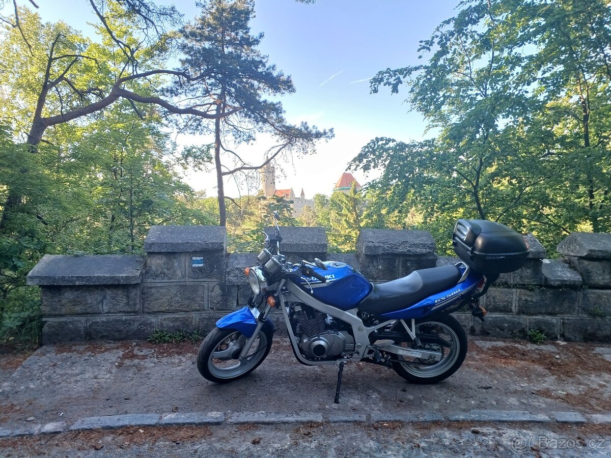 Suzuki GS 500 - 3