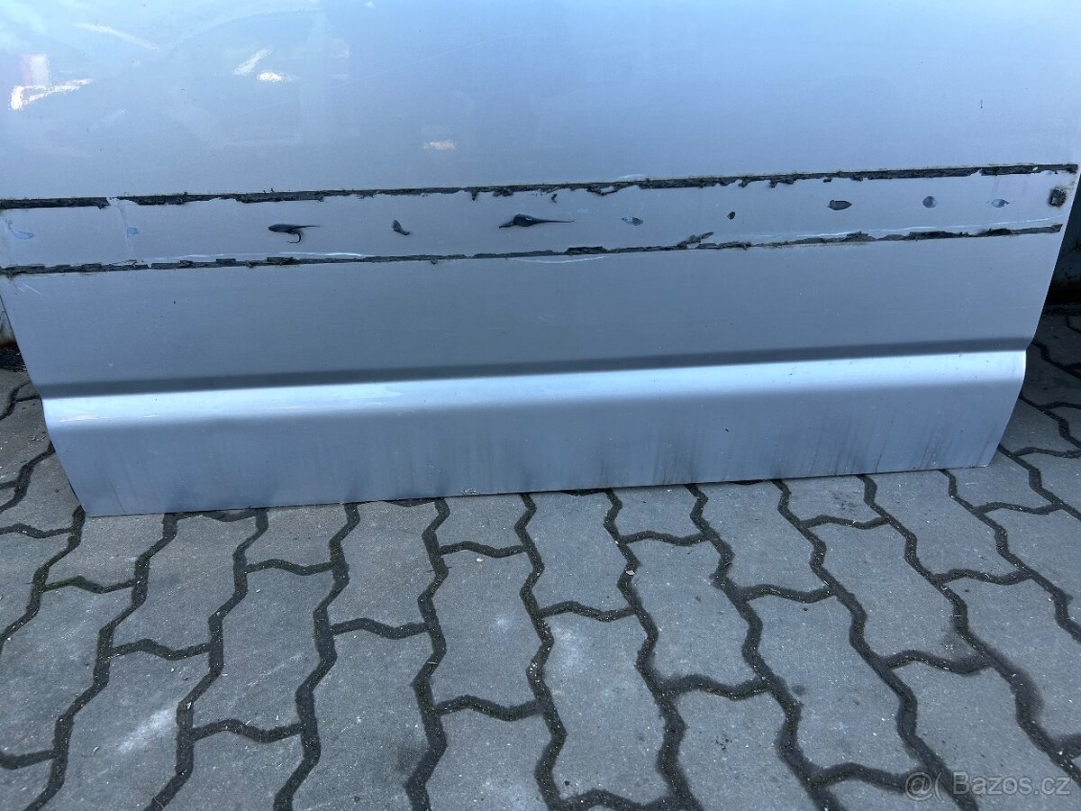 LEVÉ POSUVNÉ DVEŘE VW MULTIVAN T5 - 3