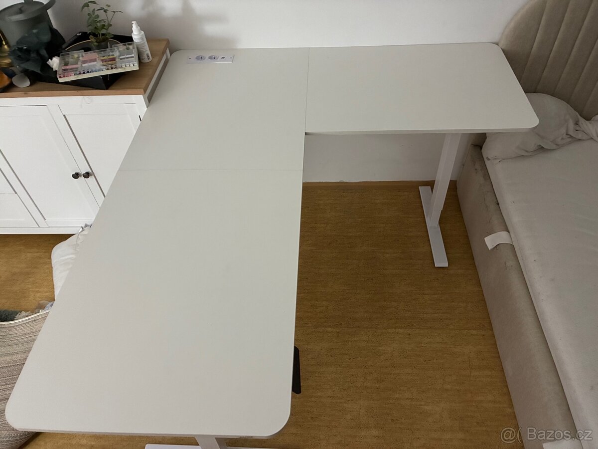 Stůl rohový polohovatelný - 3