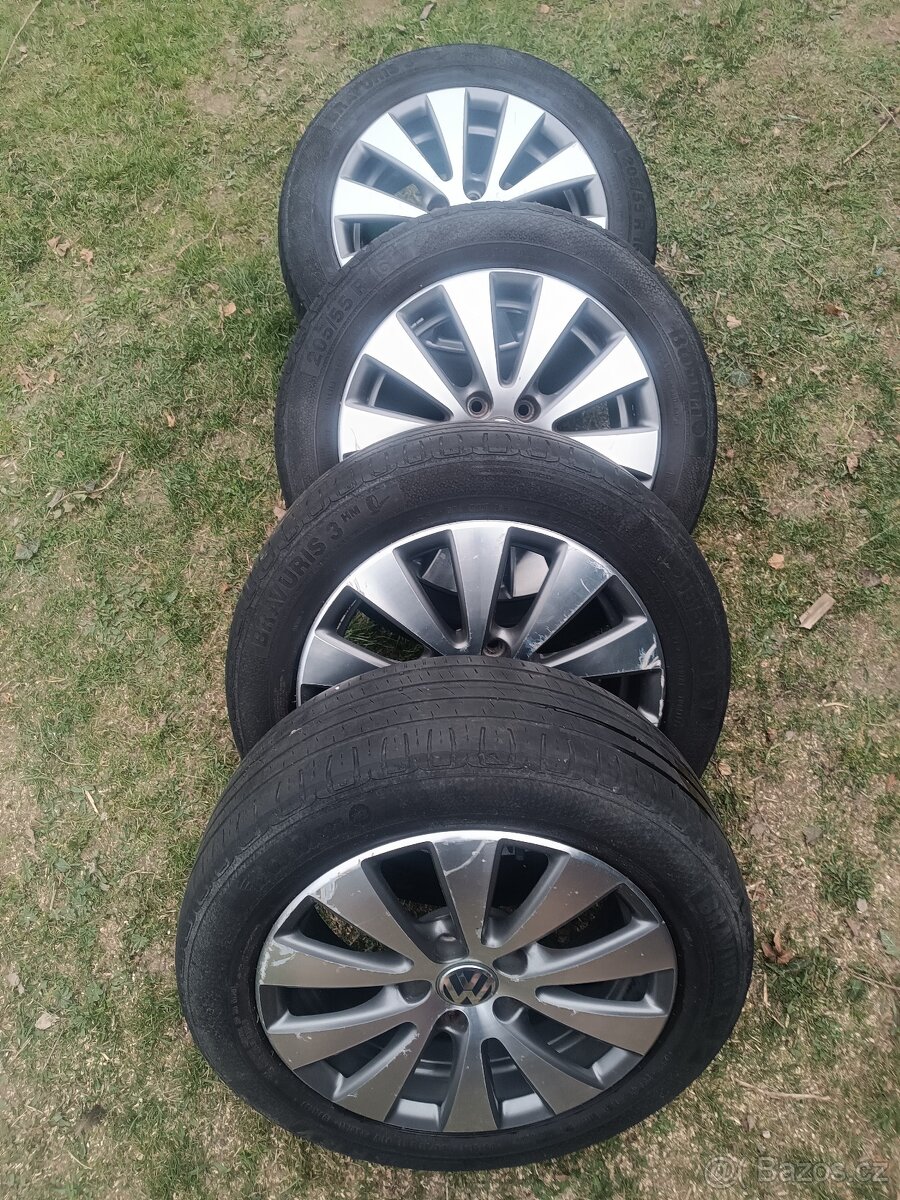 VW ALU komplety . 205/55R16. - 3