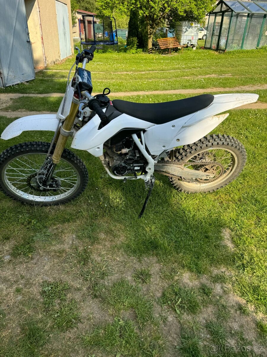 DirtBike Tornado 250cc 21/18