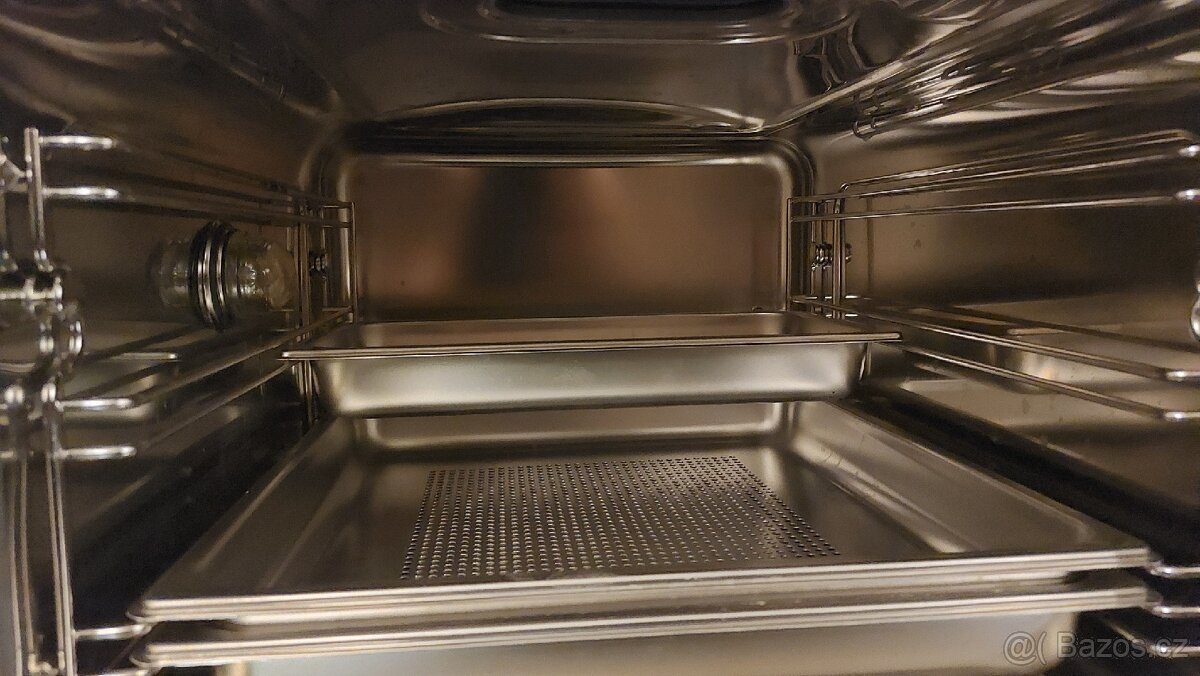 Parní vestavná trouba Siemens HB24D552 - 3