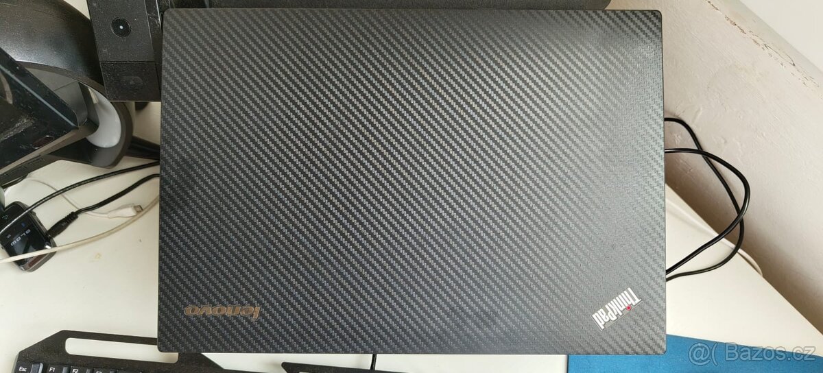 prodám počítač Lenovo ThinkPad - 3