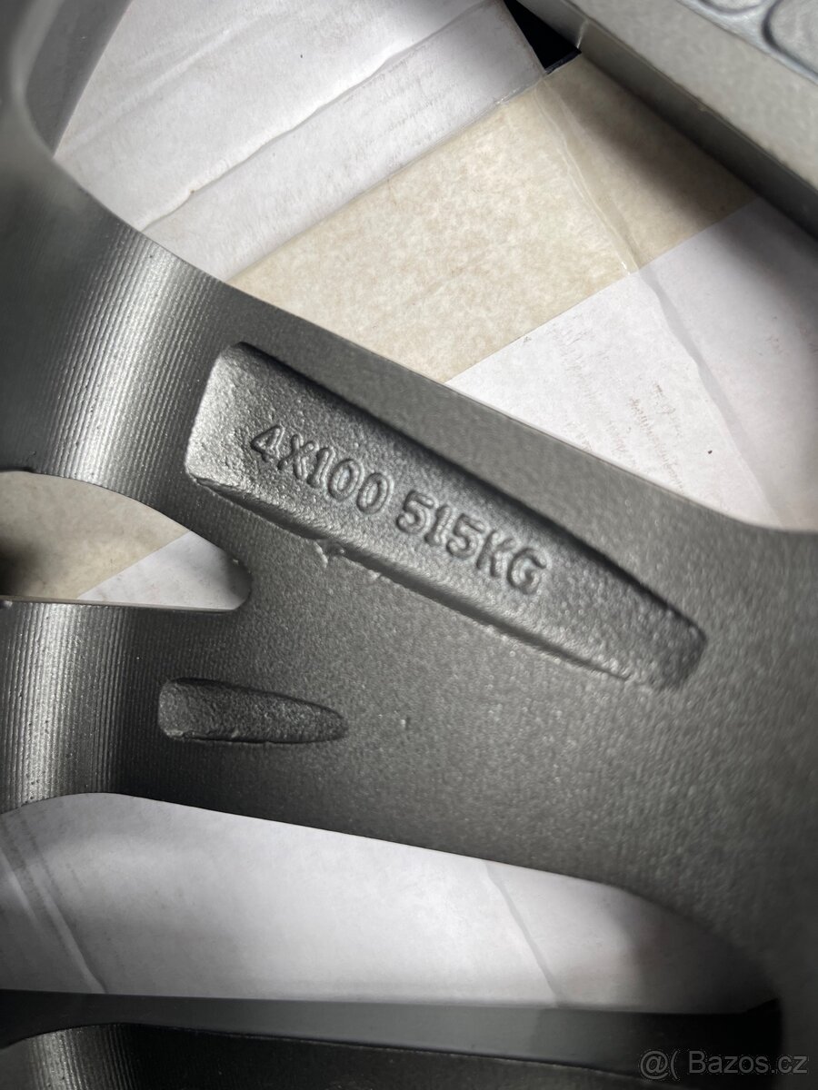 PEUGEOT 4x108-7,Jx15 H2——ALU KOLA PASSION - 3