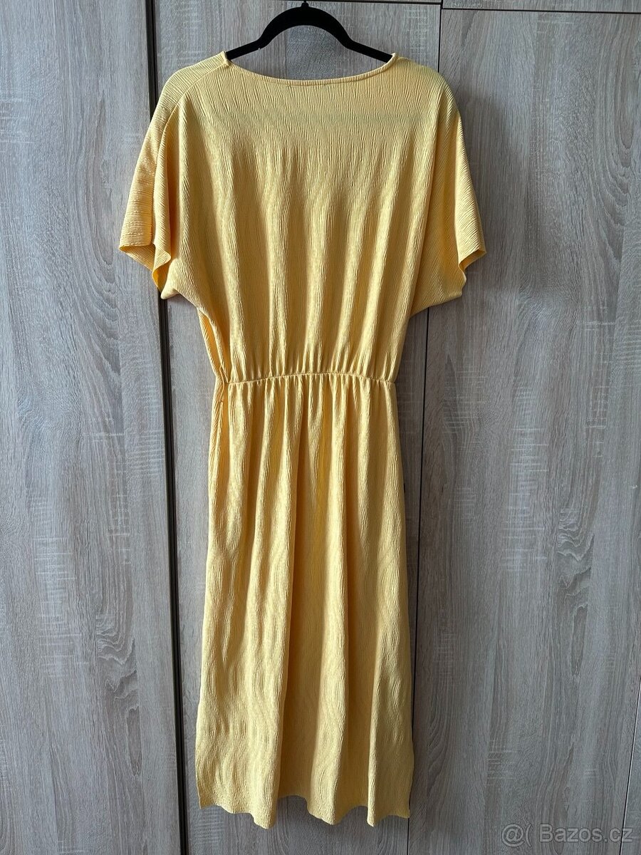 Midi žluté šaty - 3