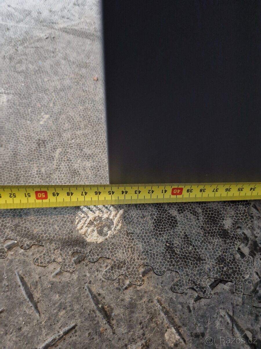 Kovová skříň s roletovými dveřmi - 3