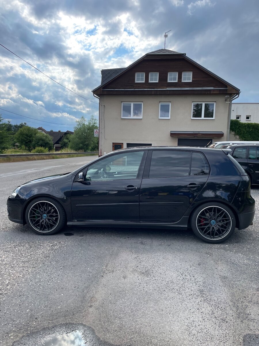 Vw Golf 5 GTI - 3