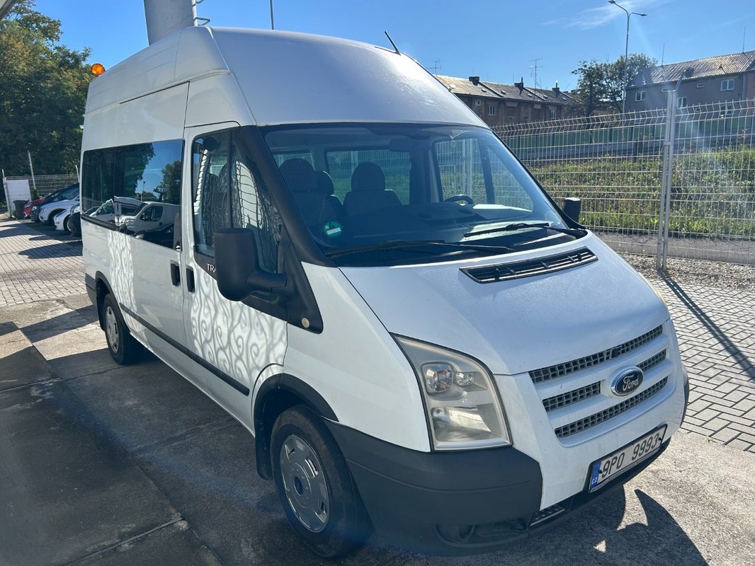 Ford Transit 2.2 TDCI L2H2 9 míst - 3
