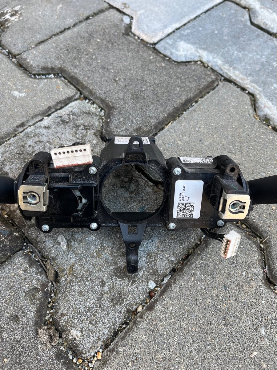 Páčka stěračů a blikačů Škoda Octavia 2 - 3