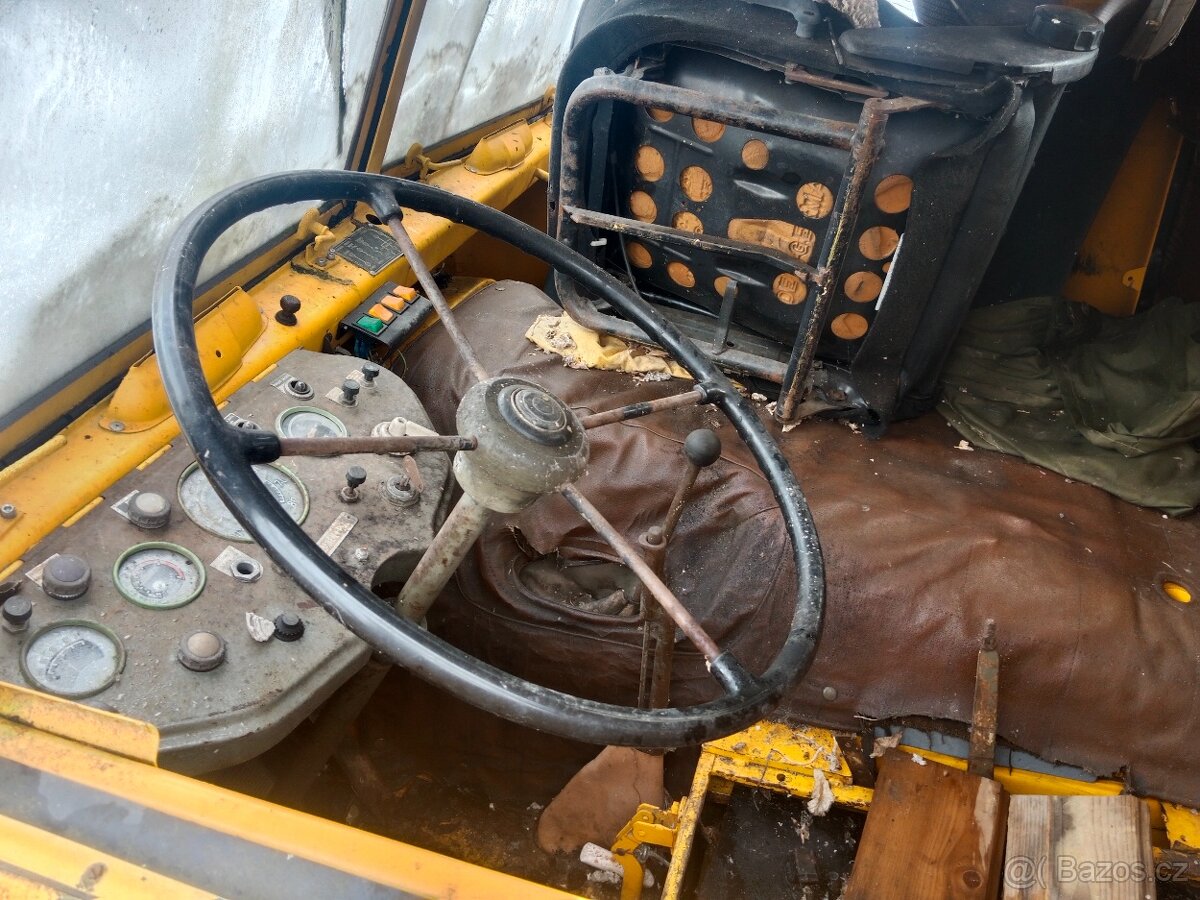 Prodám Praga V3S s HR - 3