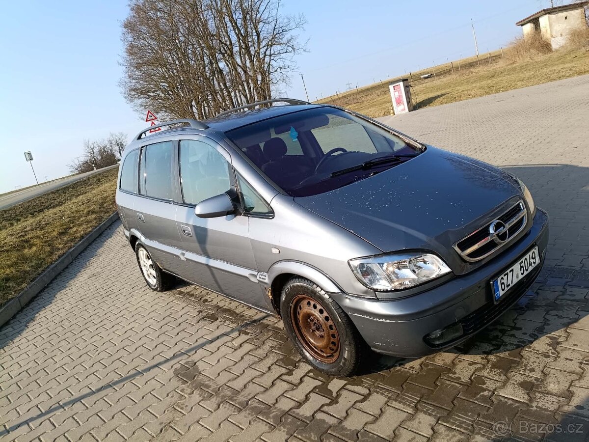 Opel Zafira 2.0 dti 74kw - 3