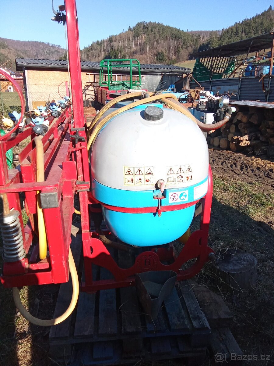 Postřikovač biarzdki nesený 300/10 - 3