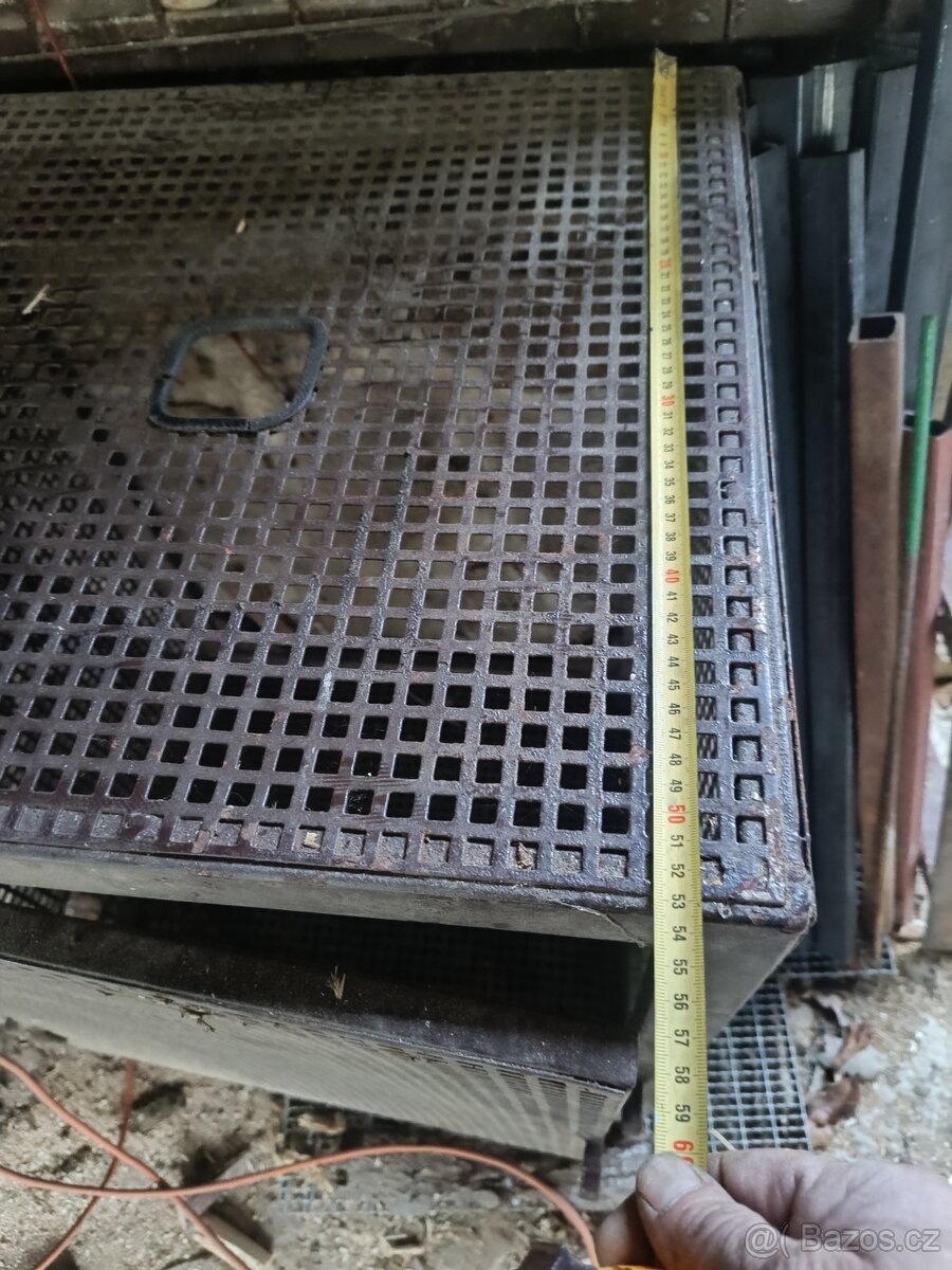 Prodám plechovou masivní bednu - 3
