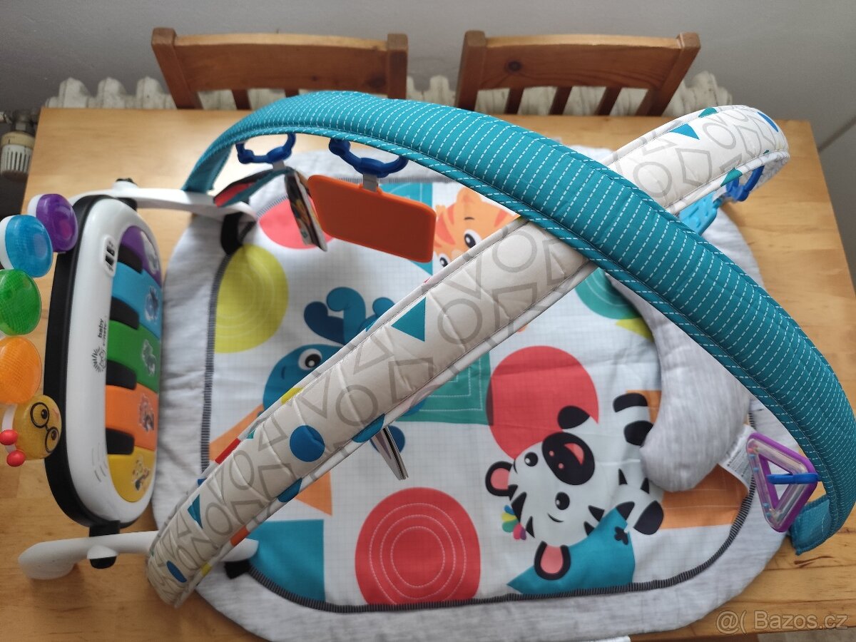 Interaktivní hrací deka Baby Einstein 4v1 - 3