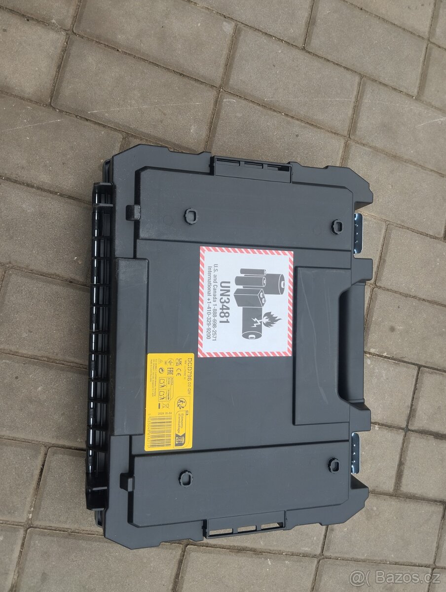 DeWALT kufr - 3