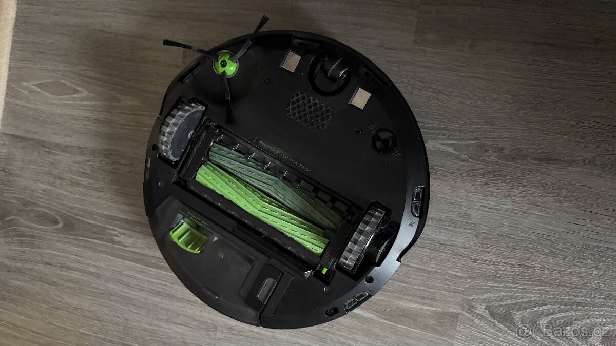 Irobot Roomba j7 - 3