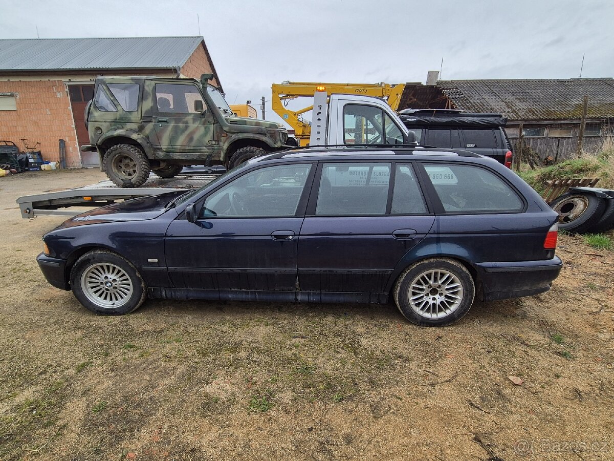 BMW e39 3.0d 135kw - celek nebo díly - 3