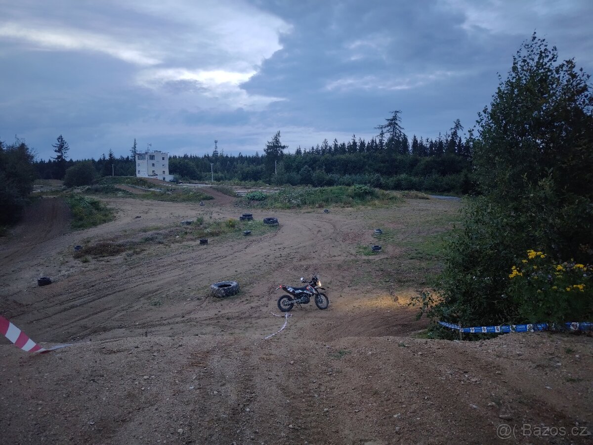 KTM 690 Enduro Rally