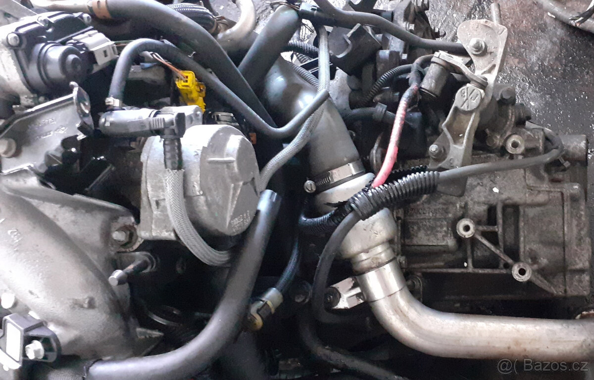 Manuální převodovka + příslušenství motoru Renault - 3