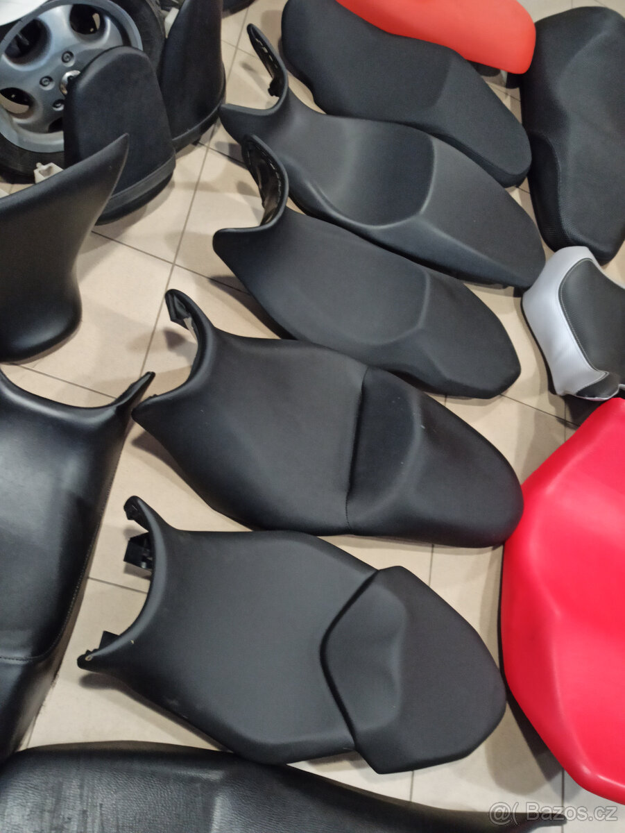 Sedačky Bmw,Suzuki,Honda,Ducati,Kawasaki,Yamaha - 3
