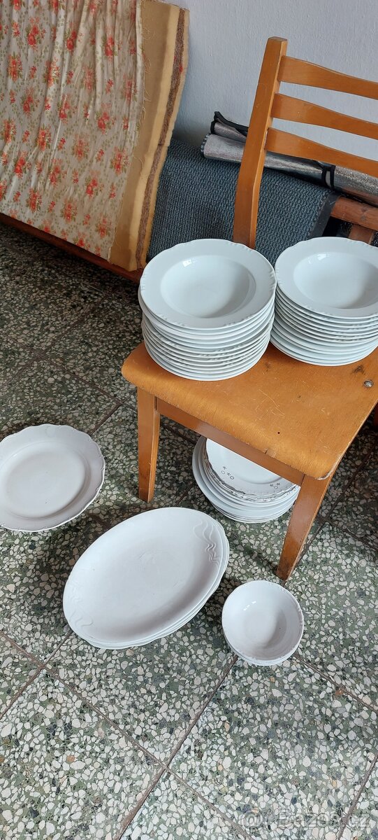 Venkovní skládací sůl + lavice, starší vybavení - 3