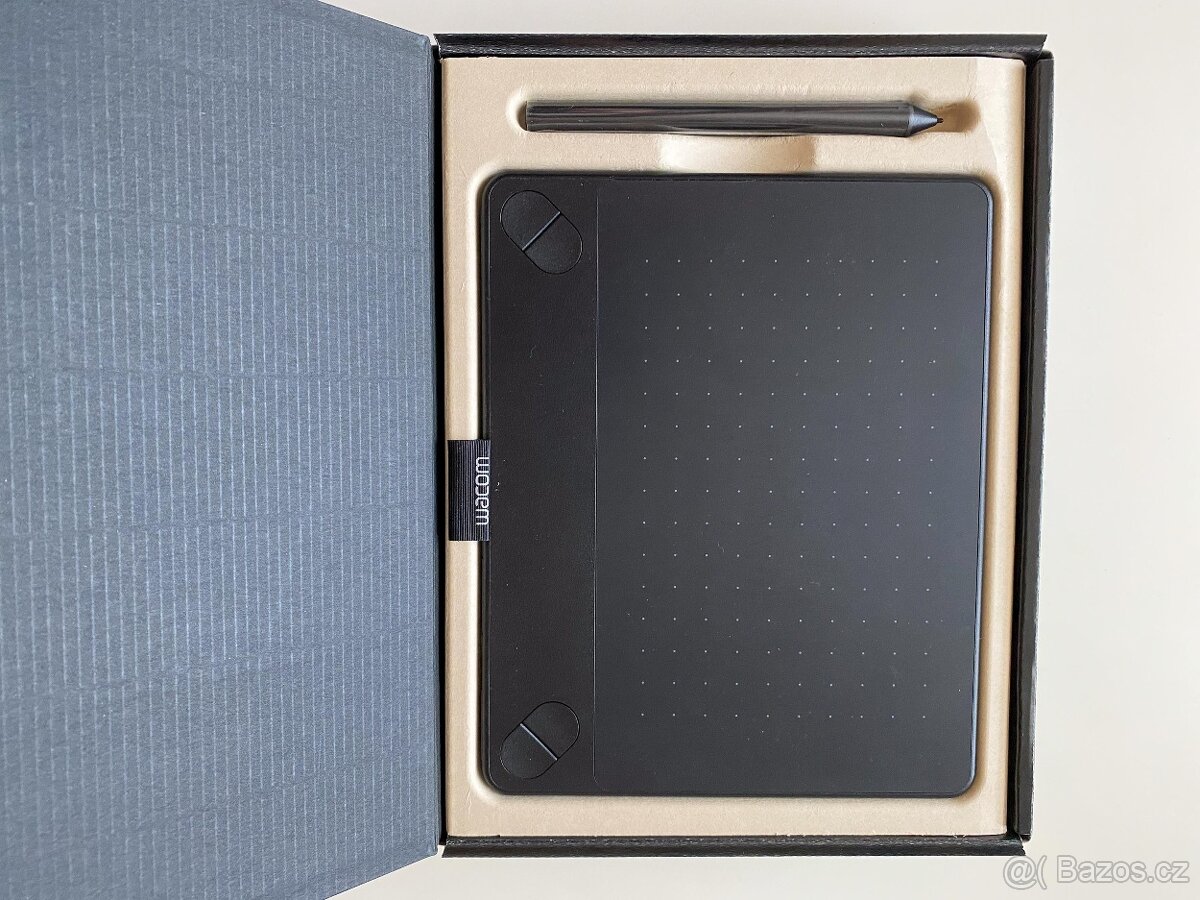 grafický tablet WACOM INTUOS PEN and TOUCH small - 3