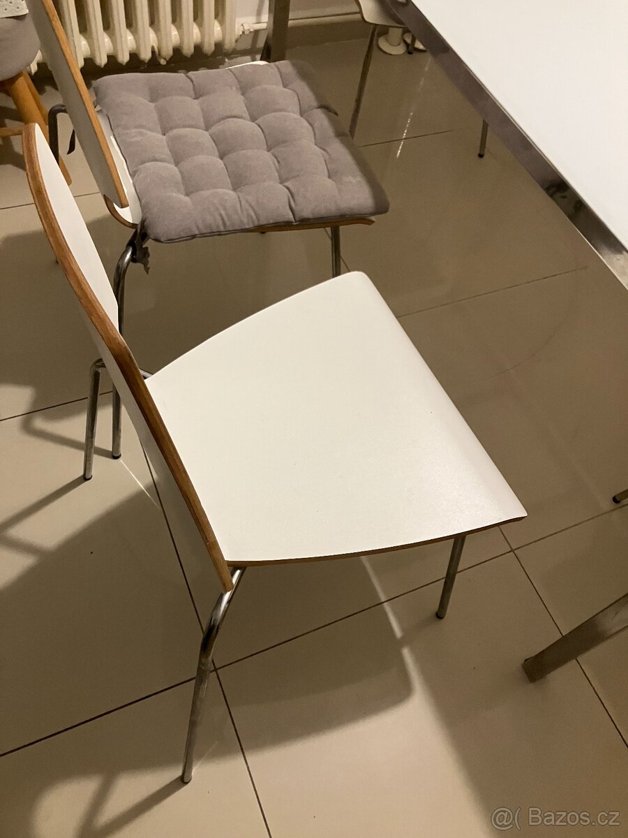 Stůl + židle - 3