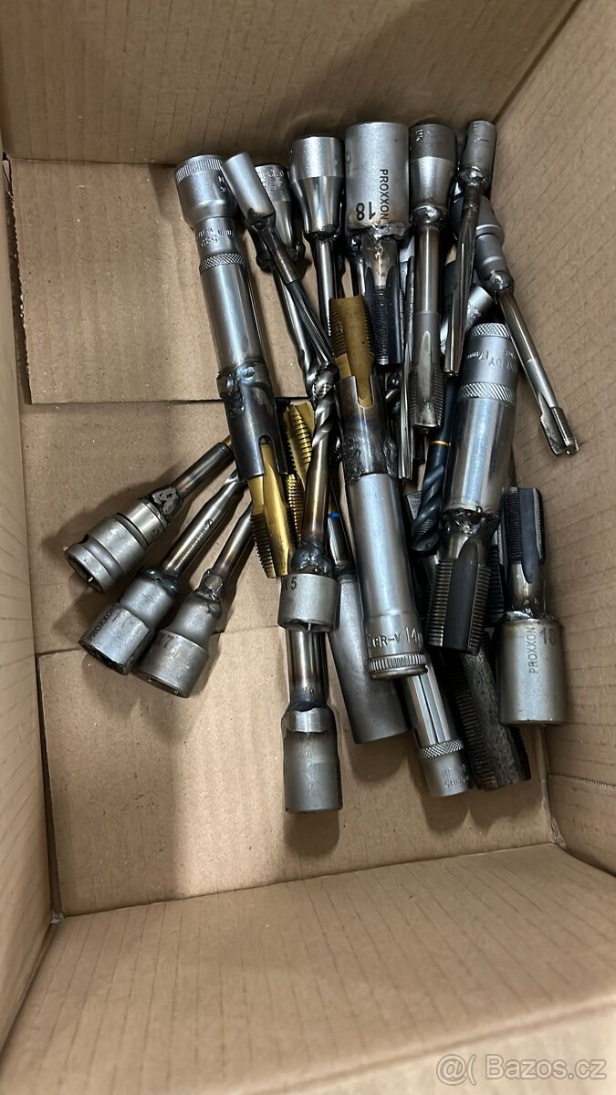 Ořechy,nástavce,goly,imbusy - 3