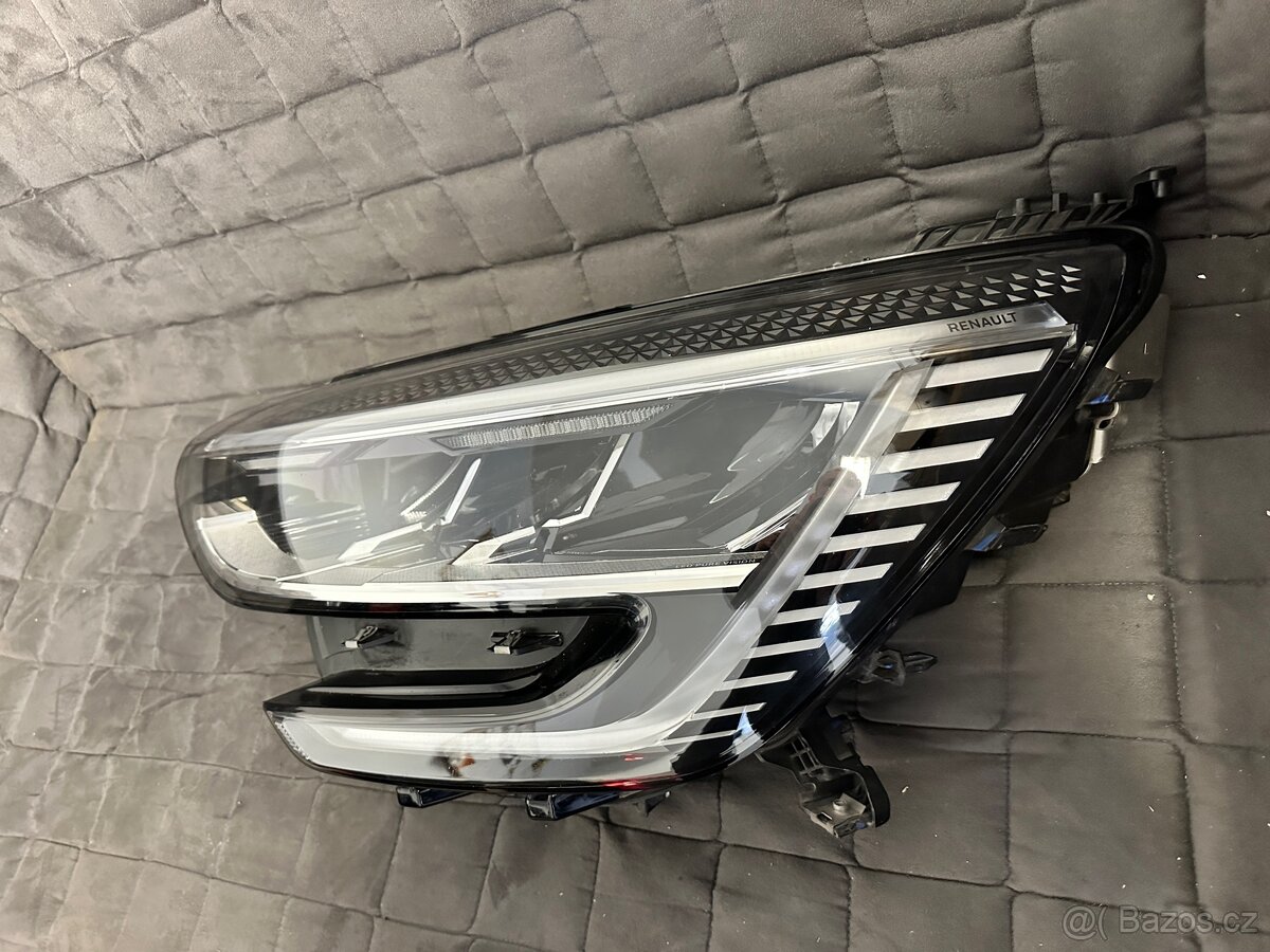 Renault Megane 4 světlo - 3