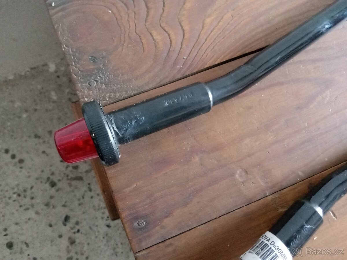 Tatra 815 VVN obrysová světla - 3