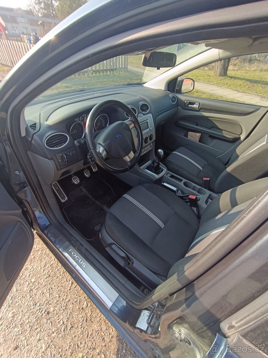 Ford Focus Mk 2 - 3