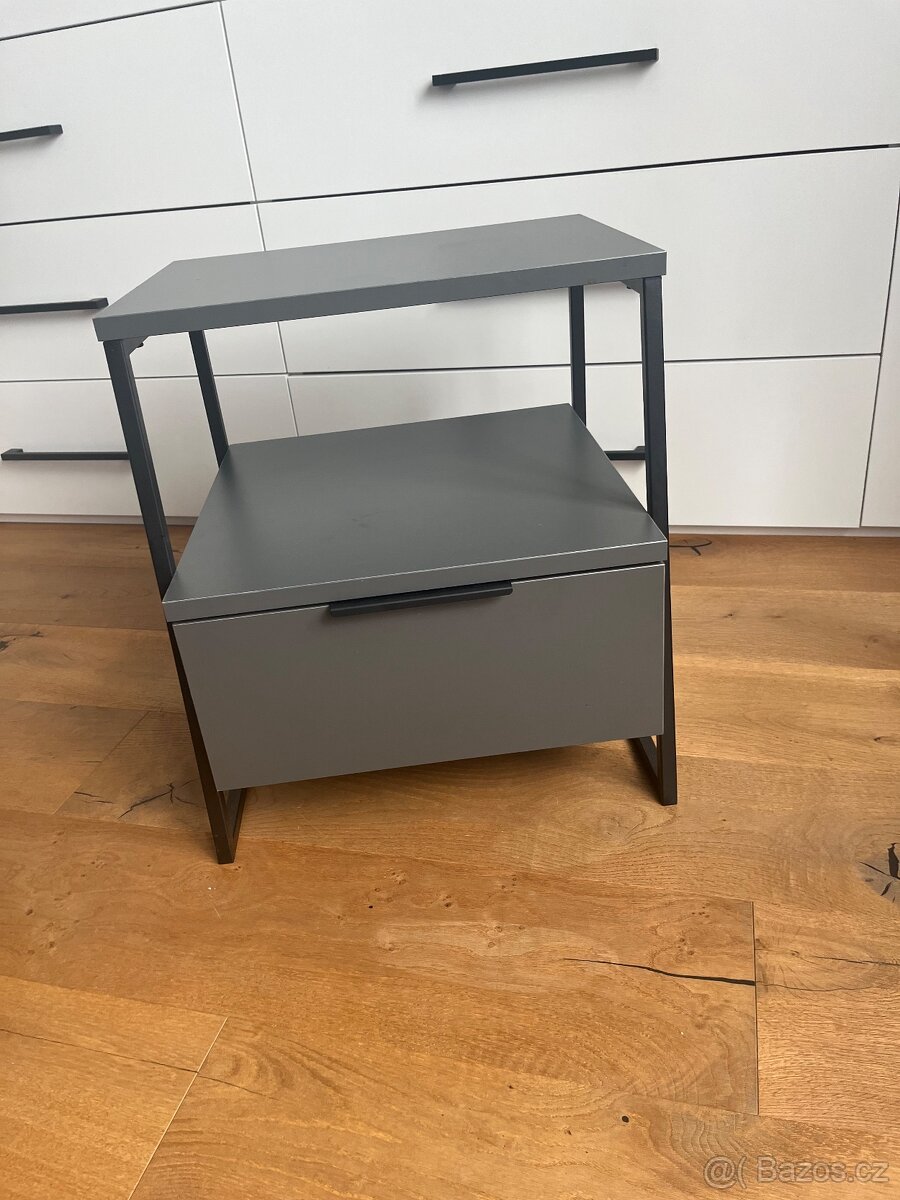 Noční stolek Houseland - 3