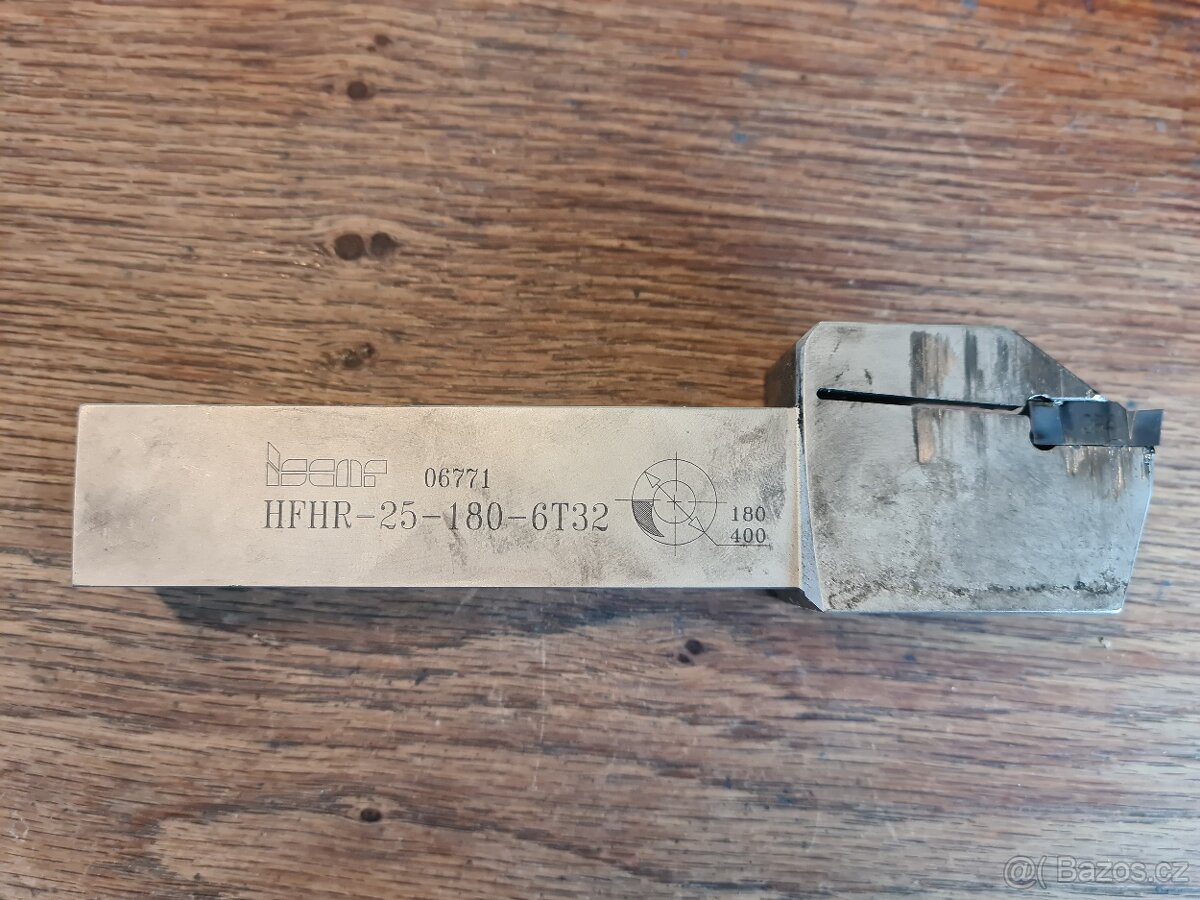 Použitý soustružnický nůž a upichovací nůž - 3