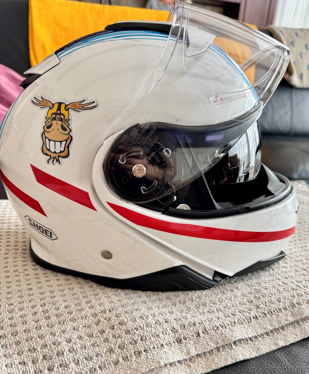 Výklopná přilba NEOTEC II je jediným zástup - 3