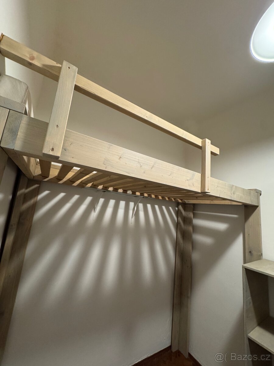 Dvoupatrová postel - 3