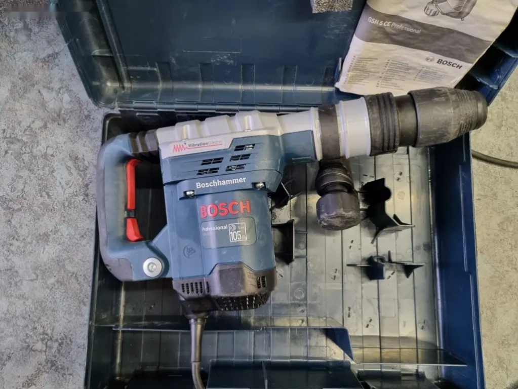 BOSCH GSH 5 CE Sekací kladivo s SDS max - 3
