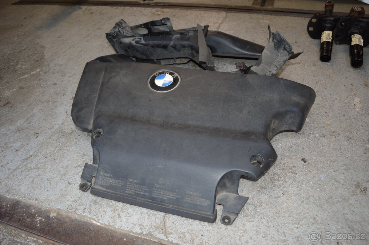 BMW e46 320d 100kW - různé plasty - 3