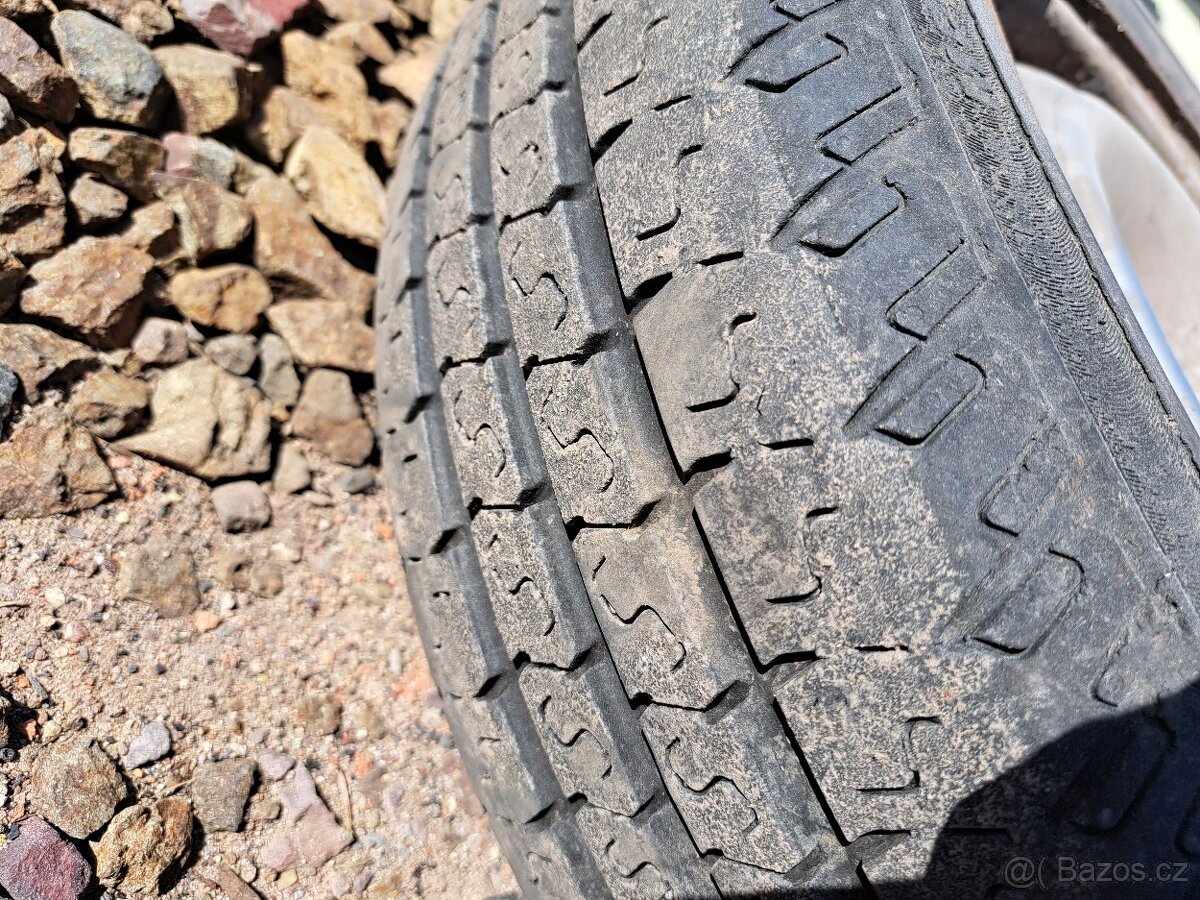 Letní pneu R14 Maxilla + kola - 3