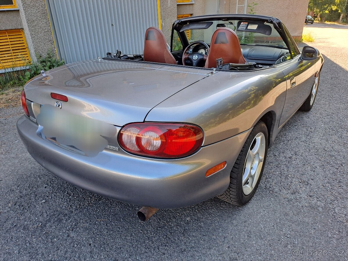 Mazda mx-5 - 3