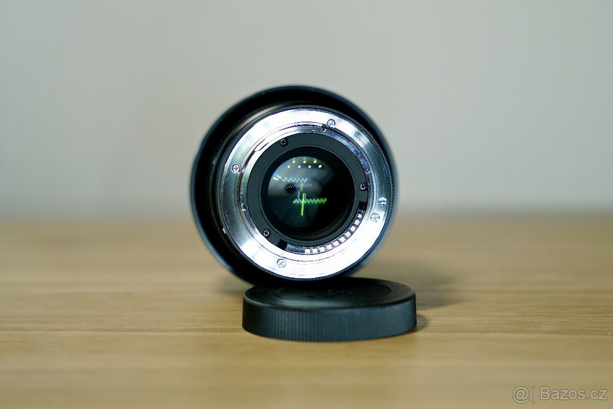 SIGMA 30 mm f/1,4 DC DN Contemporary pro Sony E (APS-C) - 3